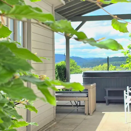 Whirlpool Und Dolomitenblick Am Eifelsteig Holiday home Gerolstein